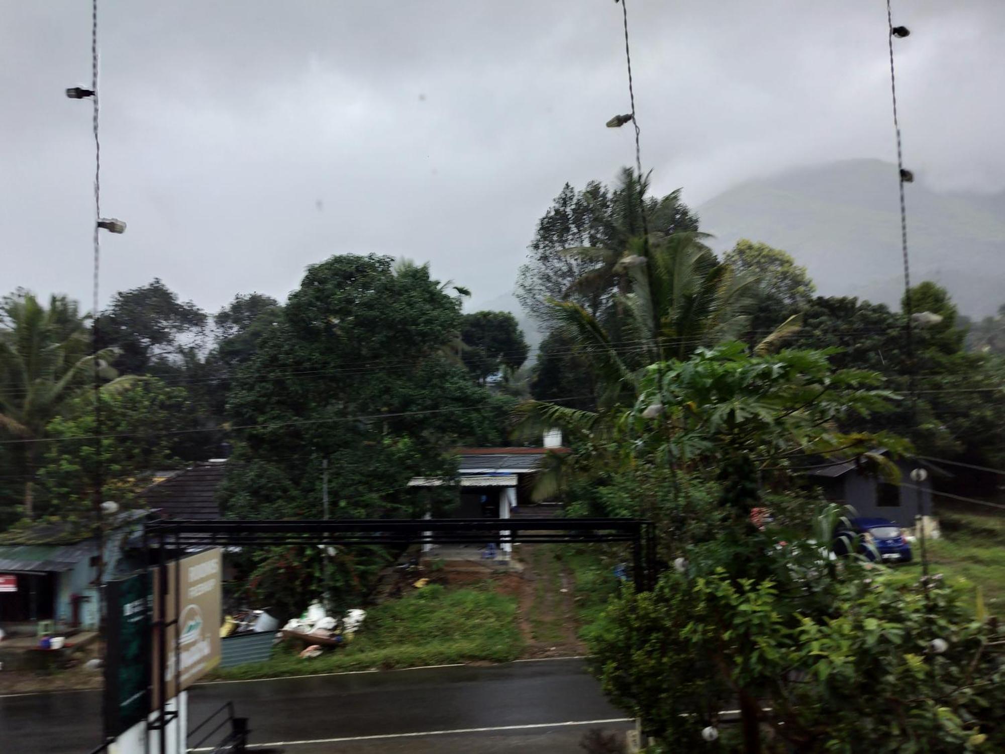 Himadri Munnar Holidays Экстерьер фото