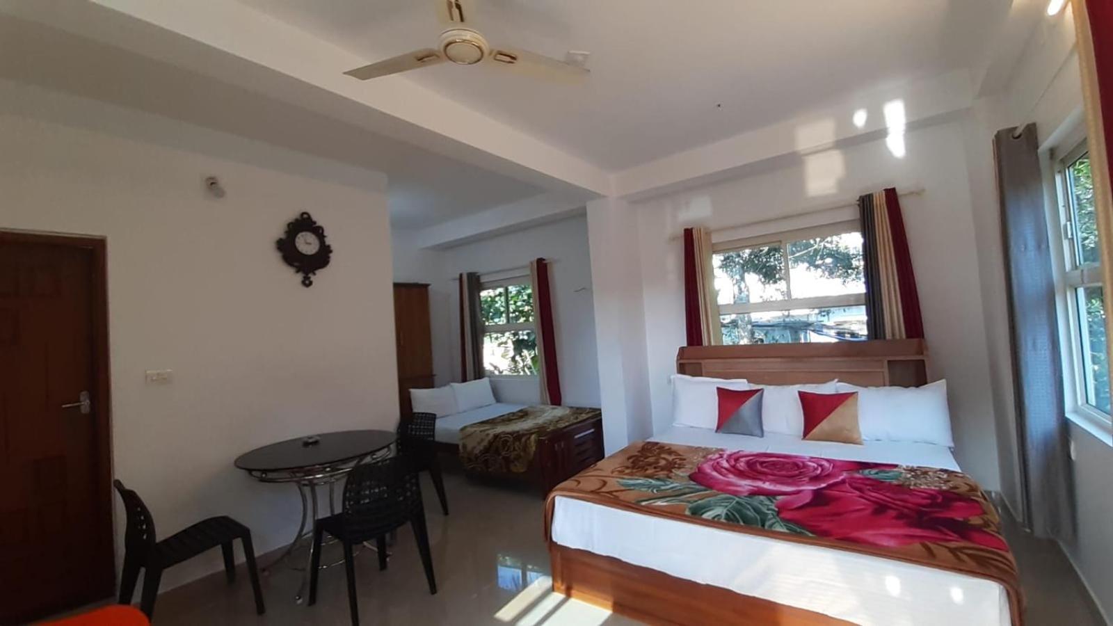Himadri Munnar Holidays Экстерьер фото